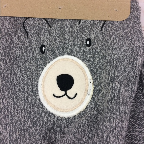 ED Ellen DeGeneres Bear Pom Scarf Grey - Picture 3 of 7